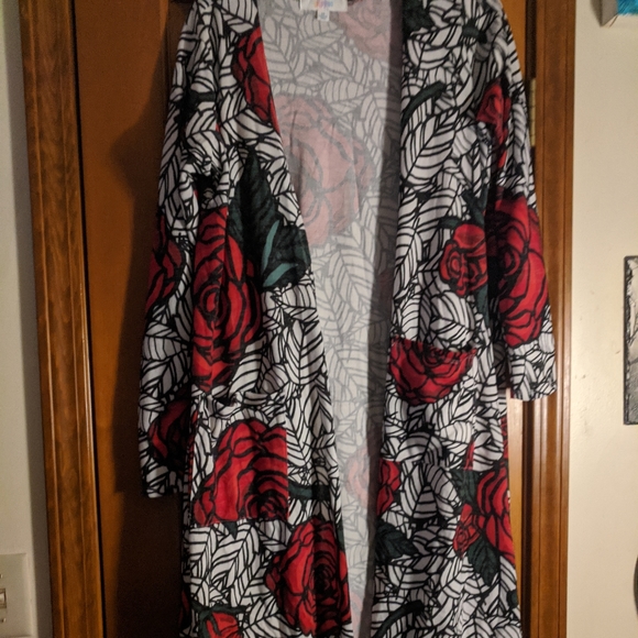 LuLaRoe Sweaters - Lularoe sarah